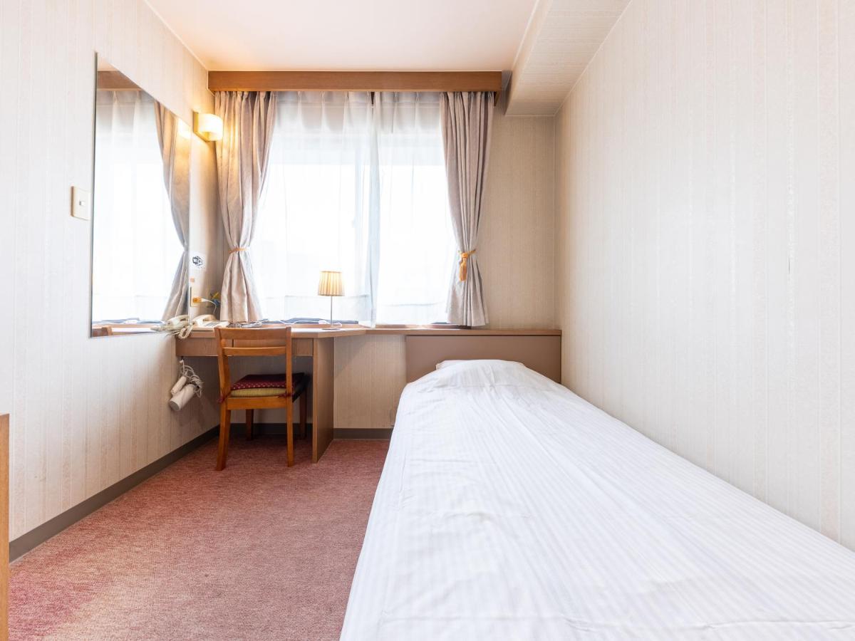 โอโย บิสซิเนส โฮเต็ล อาร์ ไซด์ คานาซาวะ Hotel คานาซาว่า ภายนอก รูปภาพ