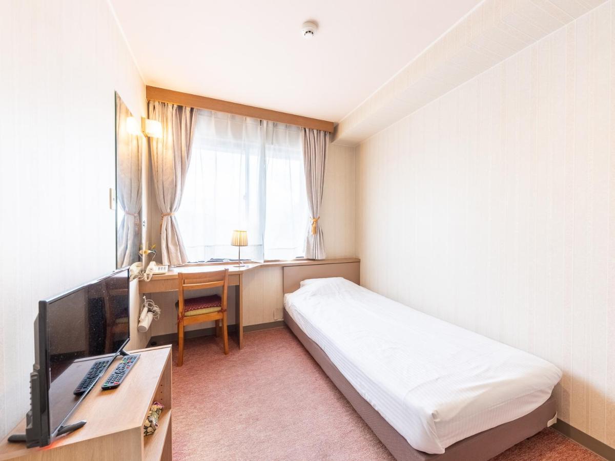 โอโย บิสซิเนส โฮเต็ล อาร์ ไซด์ คานาซาวะ Hotel คานาซาว่า ภายนอก รูปภาพ